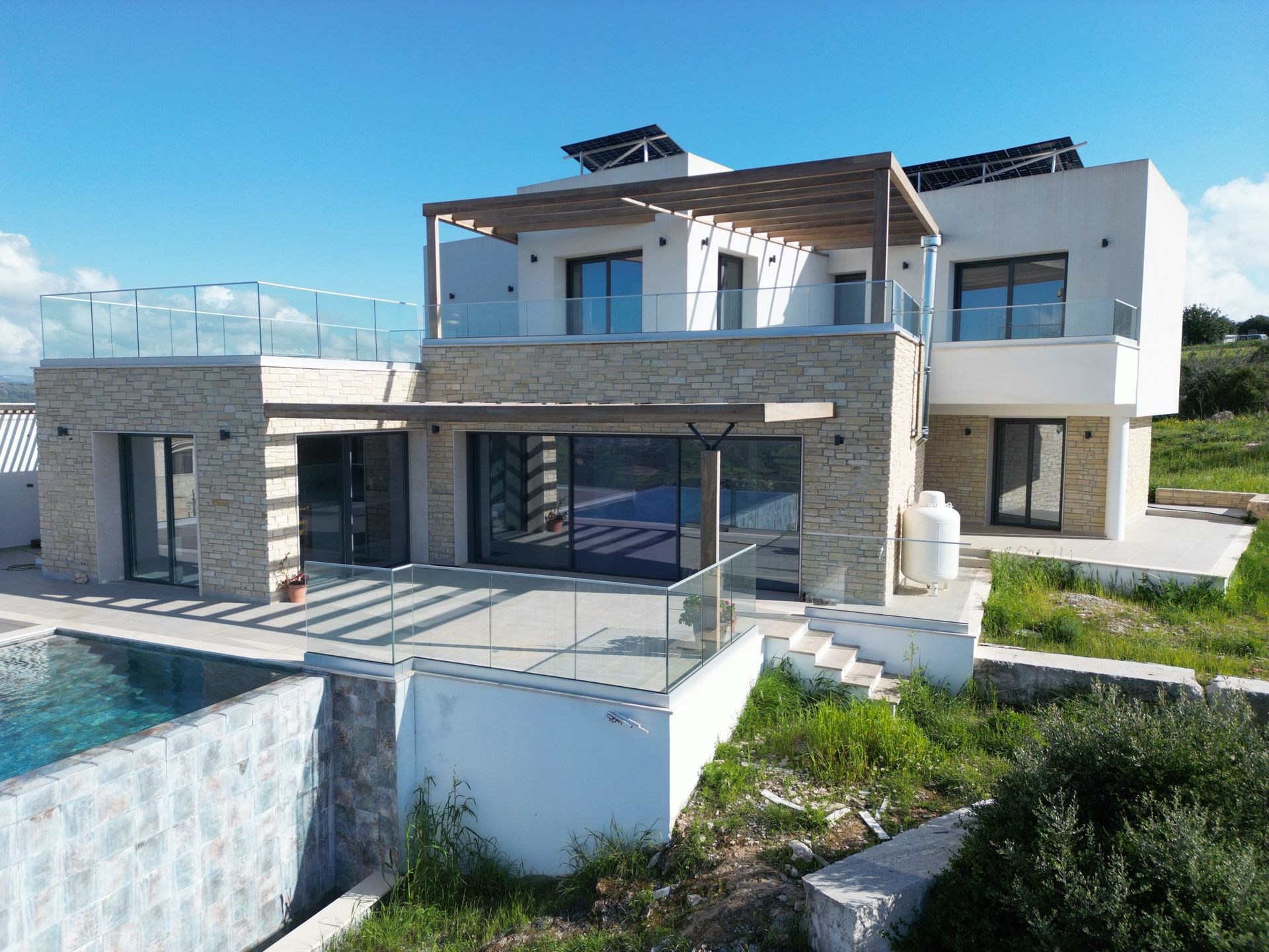 Villa in Alleinlage am Meer